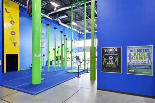 Air-Riderz-Aurora-Interiors-28