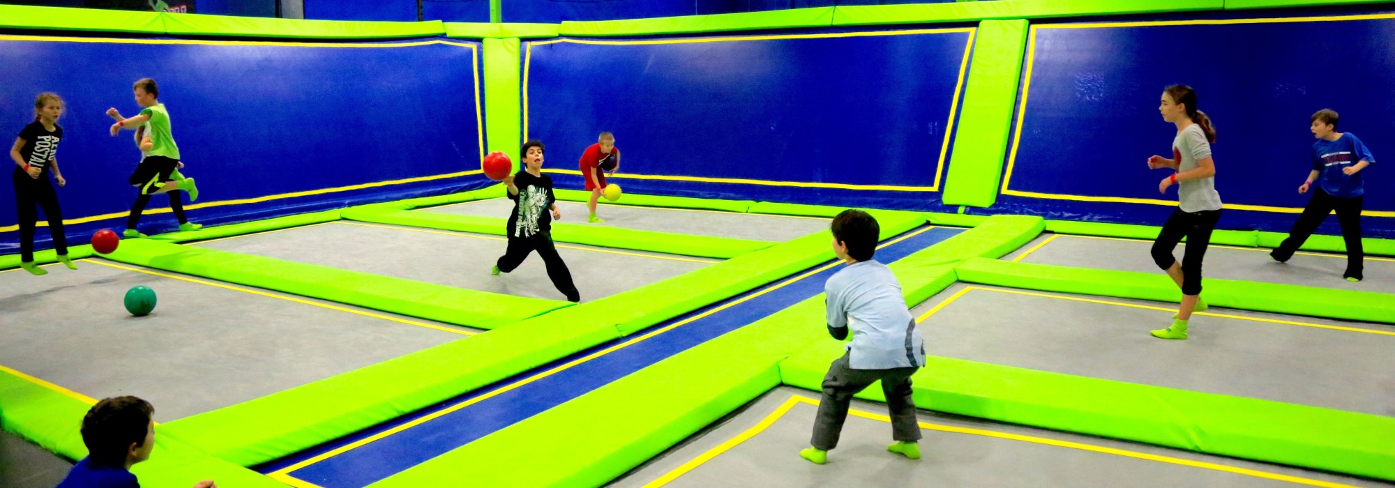 Trampoline Park For Family & Kids MI, Brampton, Oakville, Burlington